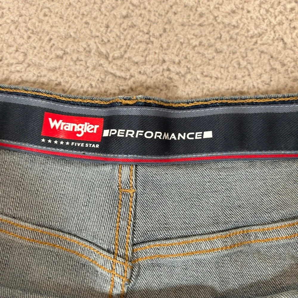 Wrangler Five Star‎ Performance Regular Fit Men's Denim Shorts Size 44 New NWT